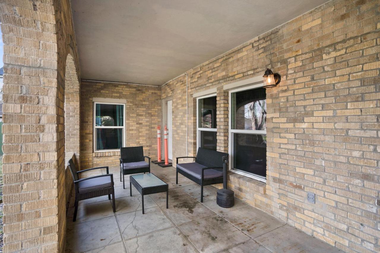 East Downtown Bungalow ヒューストン エクステリア 写真